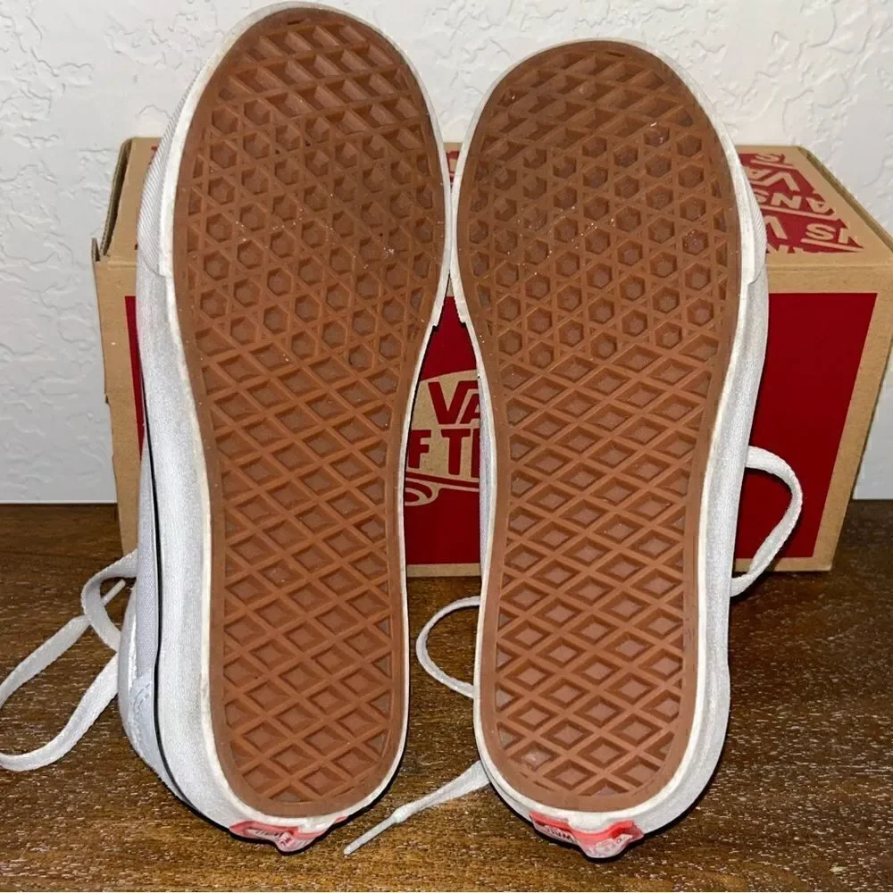 Vans Old Skool Lace Up Sneaker Shoes